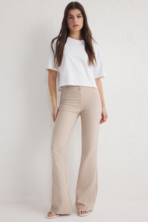 Trendyol Trendyol Mink Bell-bottomed Regular Waist Trousers