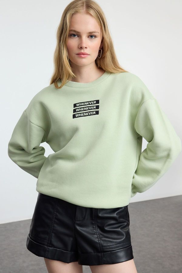 Trendyol Trendyol Mint Thick Fleece Slogan Embroidered Relaxed/Comfortable Pattern Knitted Sweatshirt