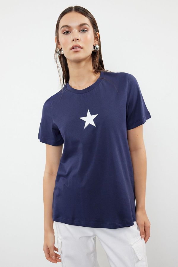 Trendyol Trendyol Navy Blue 100% Cotton Star Printed Regular/Normal Pattern Crew Neck Knitted T-Shirt