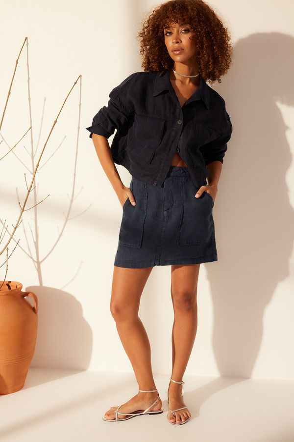 Trendyol Trendyol Navy Blue 100% Linen Pocket Detailed Mini Skirt