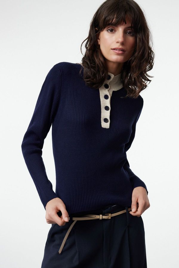 Trendyol Trendyol Navy Blue High Collar Knitwear Sweater