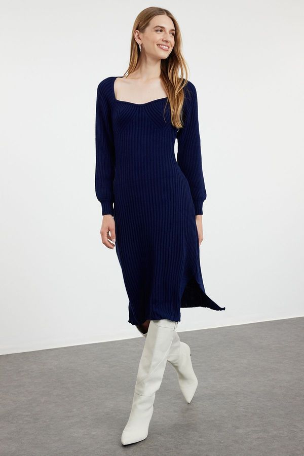 Trendyol Trendyol Navy Blue Midi Knitwear Sweetheart Neckline Dress