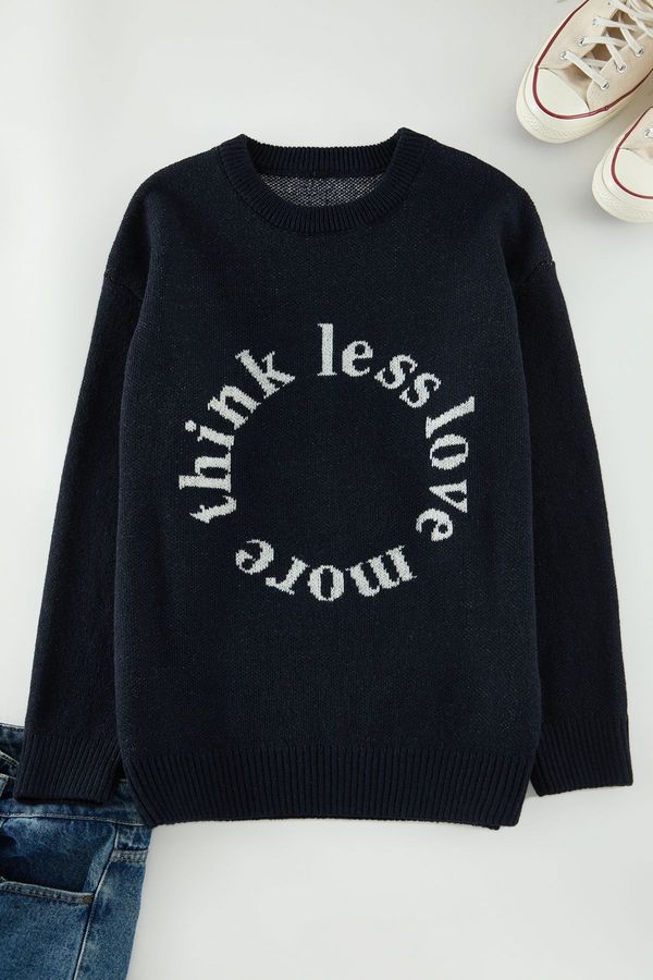 Trendyol Trendyol Navy Blue Oversize Crew Neck Slogan Knitwear Sweater