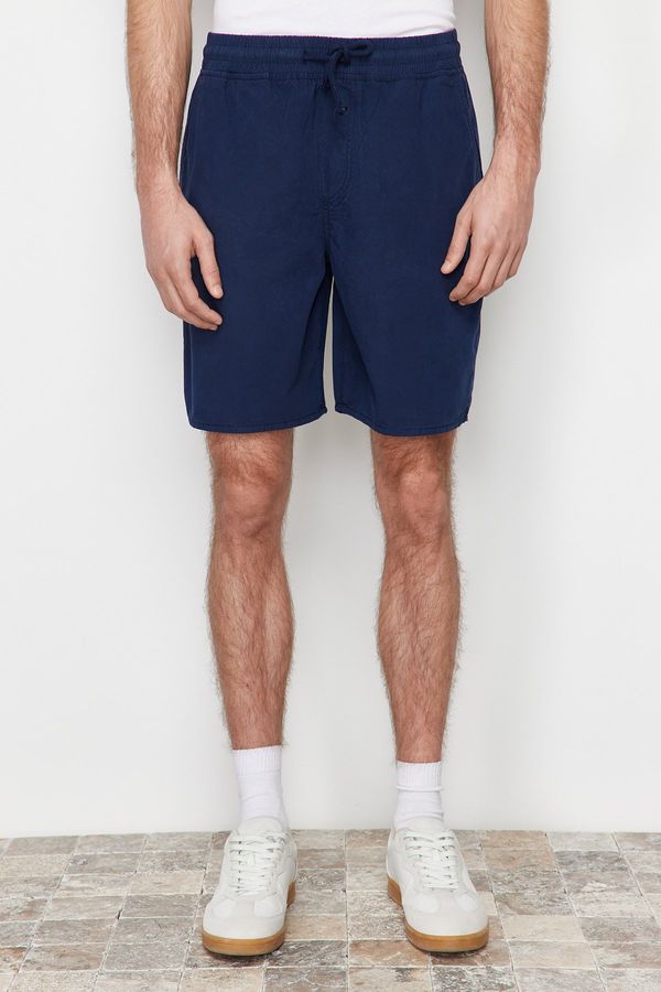 Trendyol Trendyol Navy Blue Regular Fit Paper Touch Soft Touched Waist Shorts Bermuda