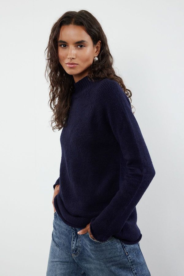 Trendyol Trendyol Navy Blue Soft Textured Stand Collar Seamless Knitwear Sweater