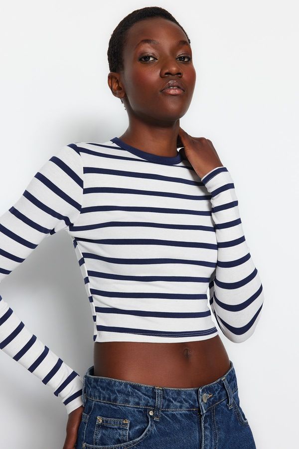 Trendyol Trendyol Navy Blue Striped Premium Viscose Soft Fabric Fitted Crop Stretchy Knitted Blouse