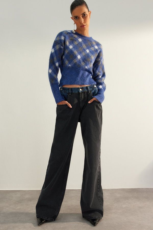 Trendyol Trendyol omejena izdaja modrega mehkega teksturiranega vzorčastega puloverja za pletenine