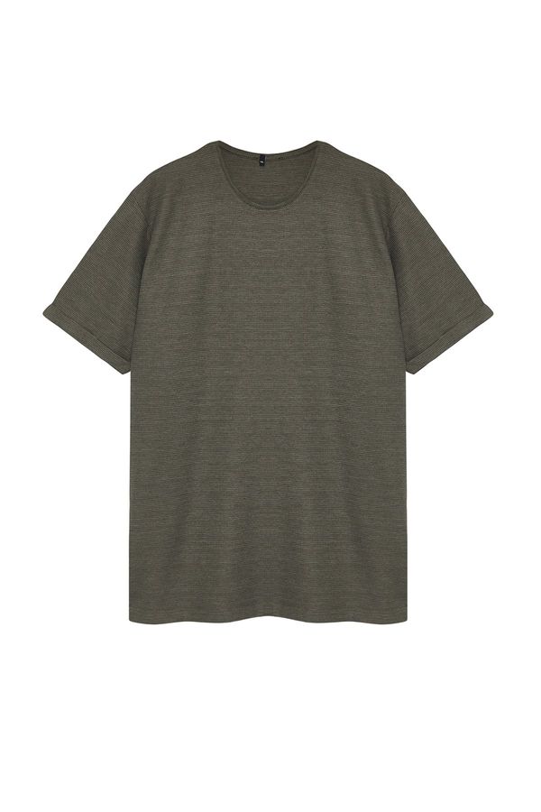 Trendyol Trendyol Plus Size Regular/Real Fit Textured T-shirt