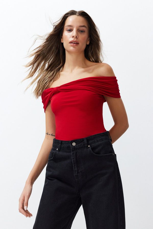 Trendyol Trendyol Red Carmen Collar Fitted Flexible Crop Knitted Blouse