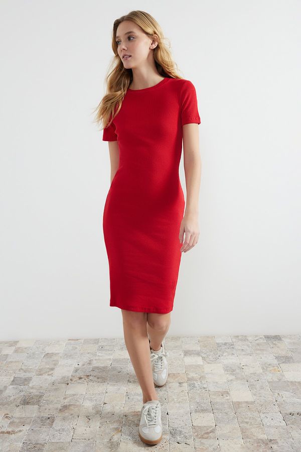 Trendyol Trendyol Red Crew Neck Ribbed Stretchy Knitted Midi Pencil Dress