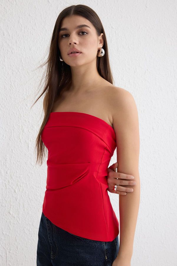 Trendyol Trendyol Red Strapless Asymmetrical Cut Woven Blouse
