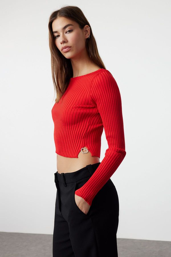 Trendyol Trendyol Red Super Crop Knitwear Sweater with Heart Accessories