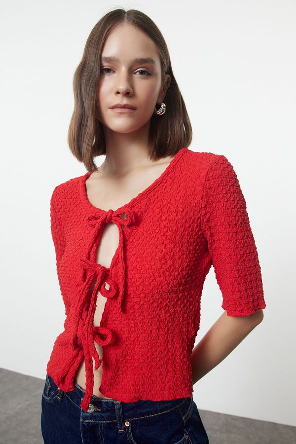 Trendyol Trendyol Red Textured Fitted/Body-Sit Tie Detailed Flexible Knitted Blouse