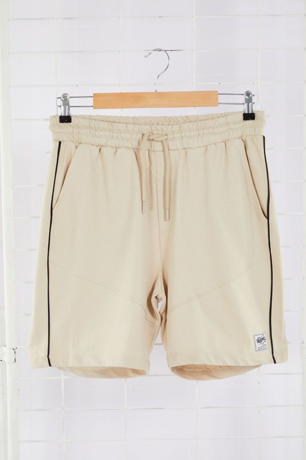 Trendyol Trendyol Stone Men's Regular Cut More Sustainable Contrast Piping Detailed 100% Cotton Shorts & Bermuda