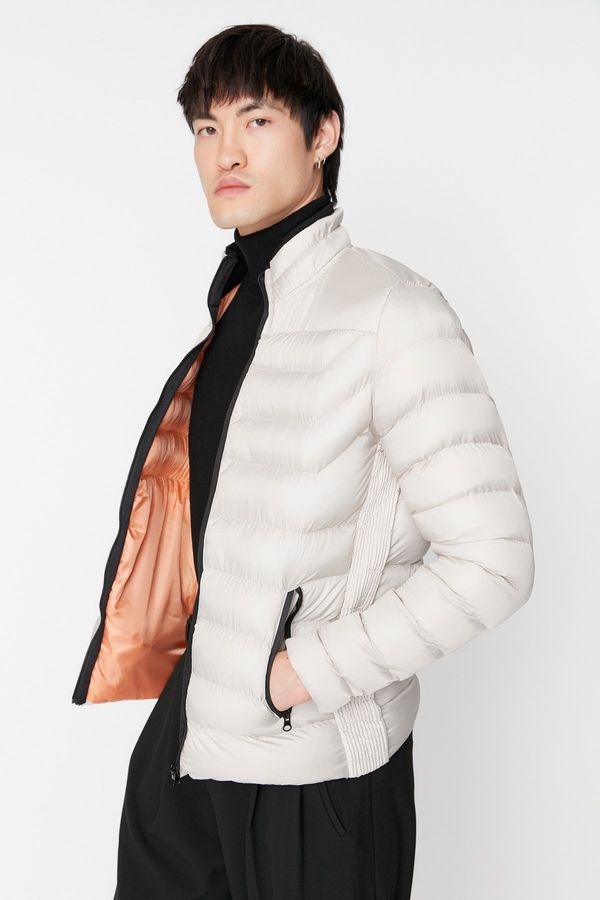 Trendyol Trendyol Stone moški redni stoječi ovratnik zabuhel proti vetru.