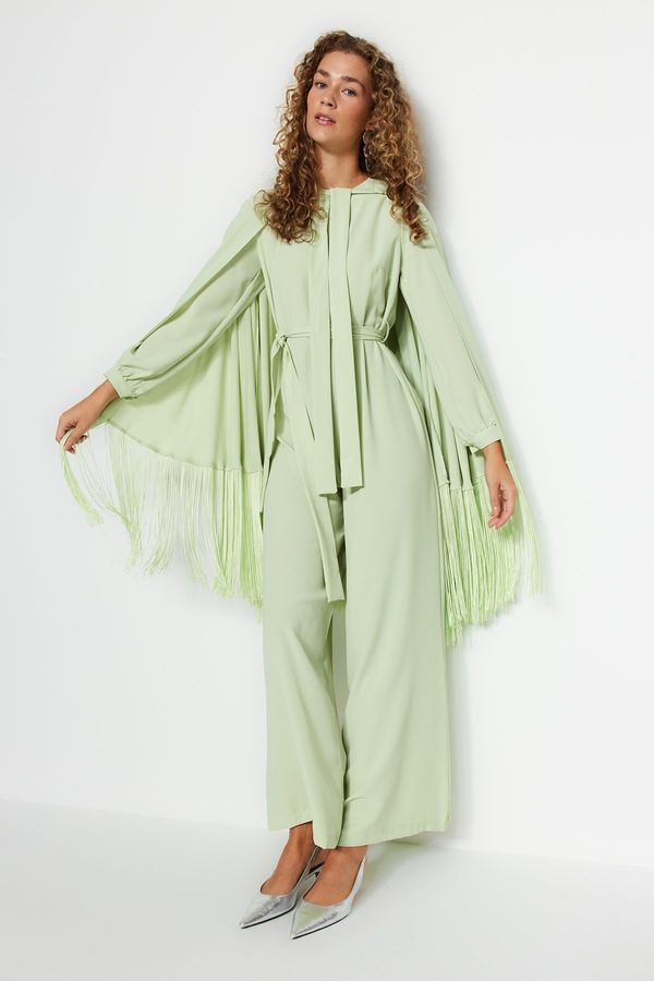 Trendyol Trendyol svetlo zelena tasseled cape-jumpsuit večerna obleka