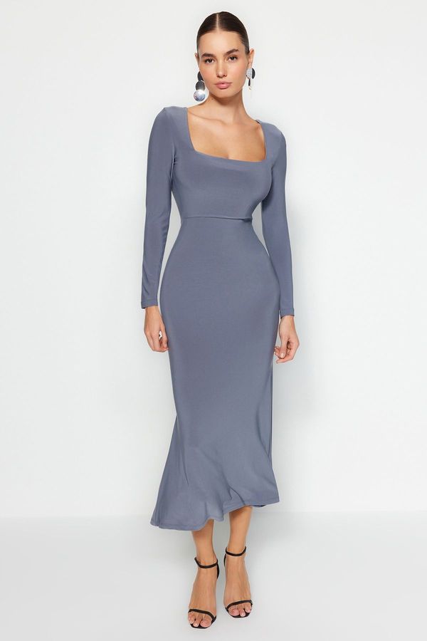 Trendyol Trendyol temno sivi ruffles kvadratni izrez nameščen / zdrsnjen maxi stretch pletena obleka