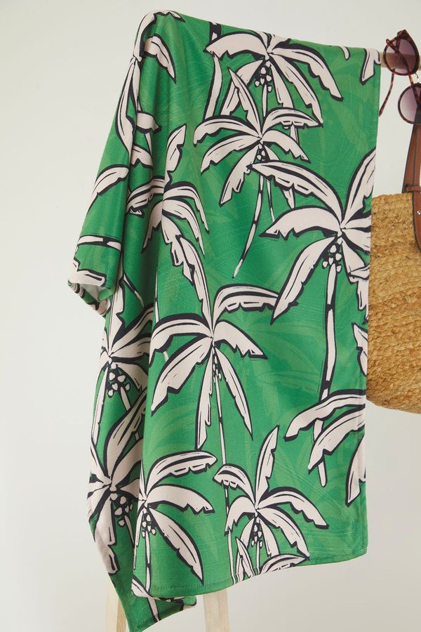 Trendyol Trendyol Tropical Patterned Beach Towel