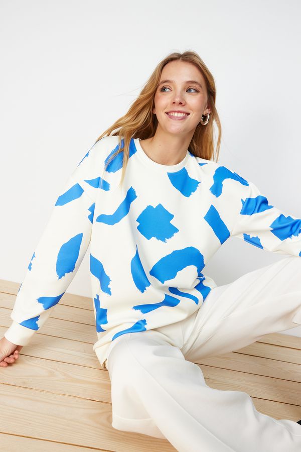 Trendyol Trendyol White-Blue Patterned Crew Neck Scuba Knitted Sweatshirt