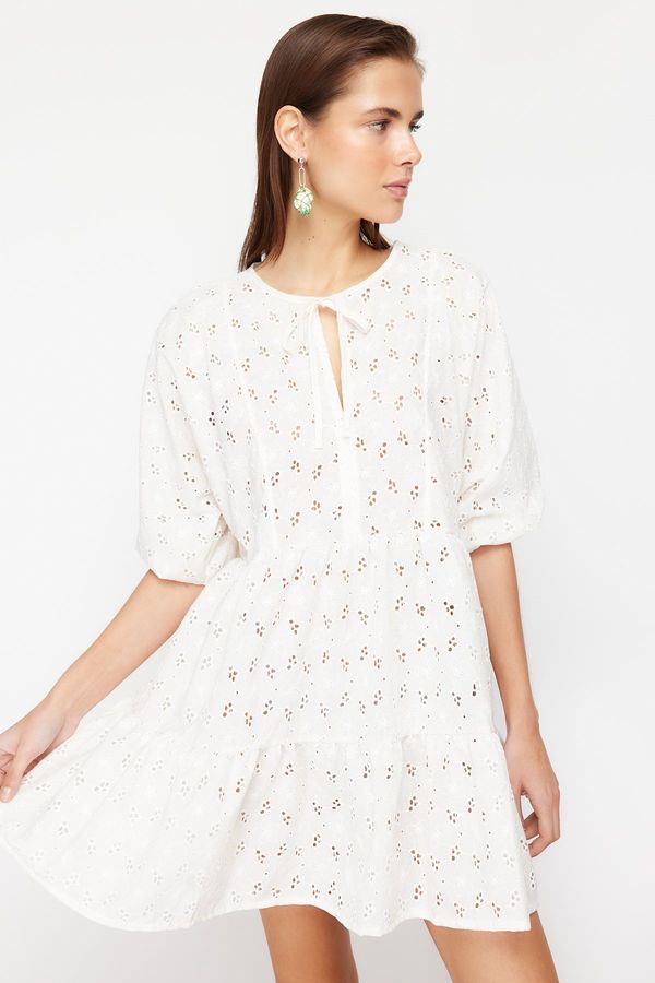 Trendyol Trendyol White Mini Woven Ruffle Beach Dress