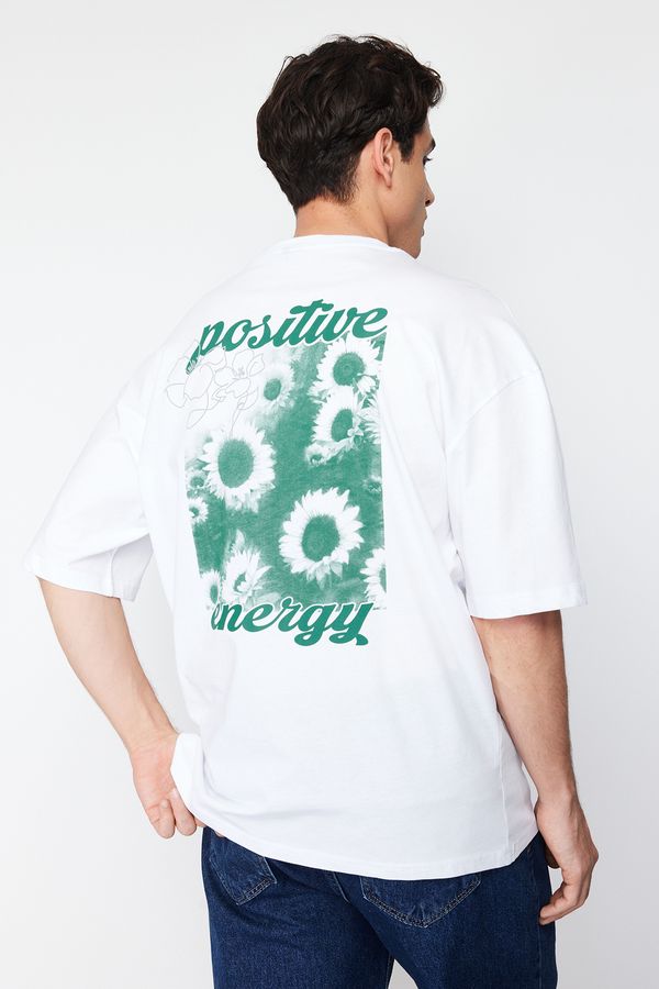 Trendyol Trendyol White Oversize/Wide Cut Crew Neck Floral Printed 100% Cotton T-Shirt