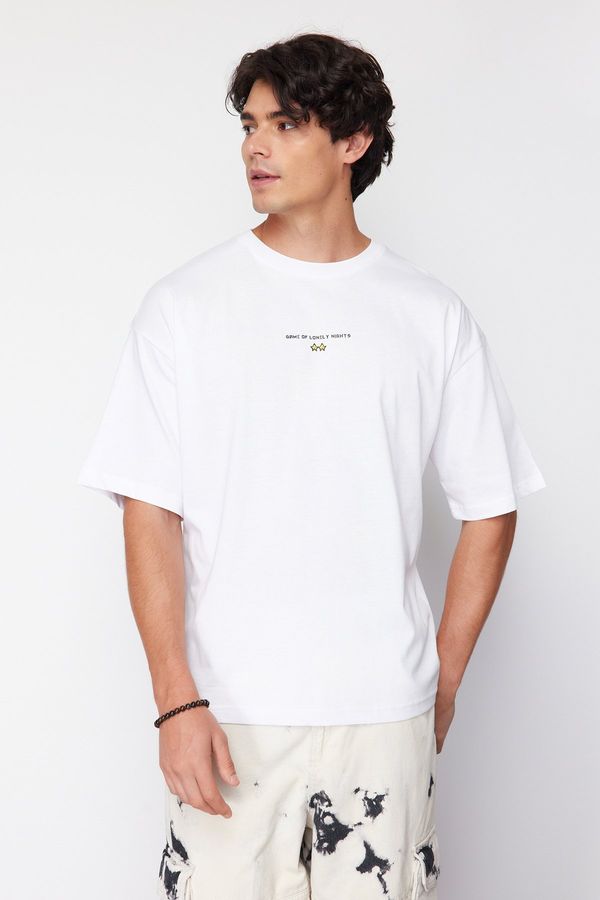 Trendyol Trendyol White Oversize/Wide Cut Crew Neck Short Sleeve Game Over Printed T-Shirt