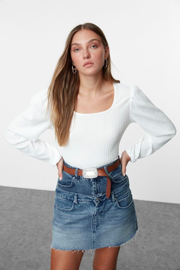 Trendyol Trendyol White Textured Regular/Normal Pattern Long Sleeve Flexible Knitted Blouse