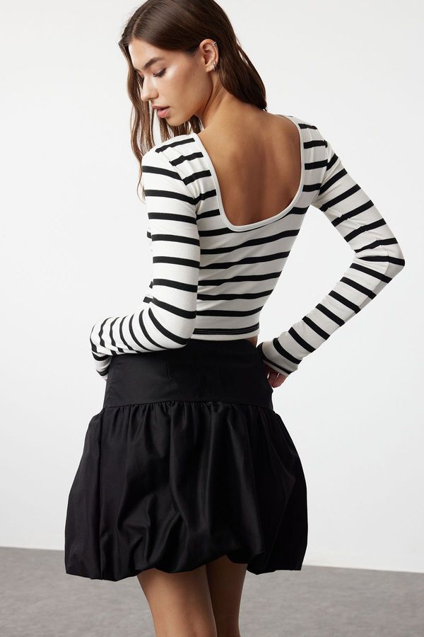 Trendyol Trendyol White*001 Striped Backless Slim/Fitting Regular/Normal Length Knitted Blouse