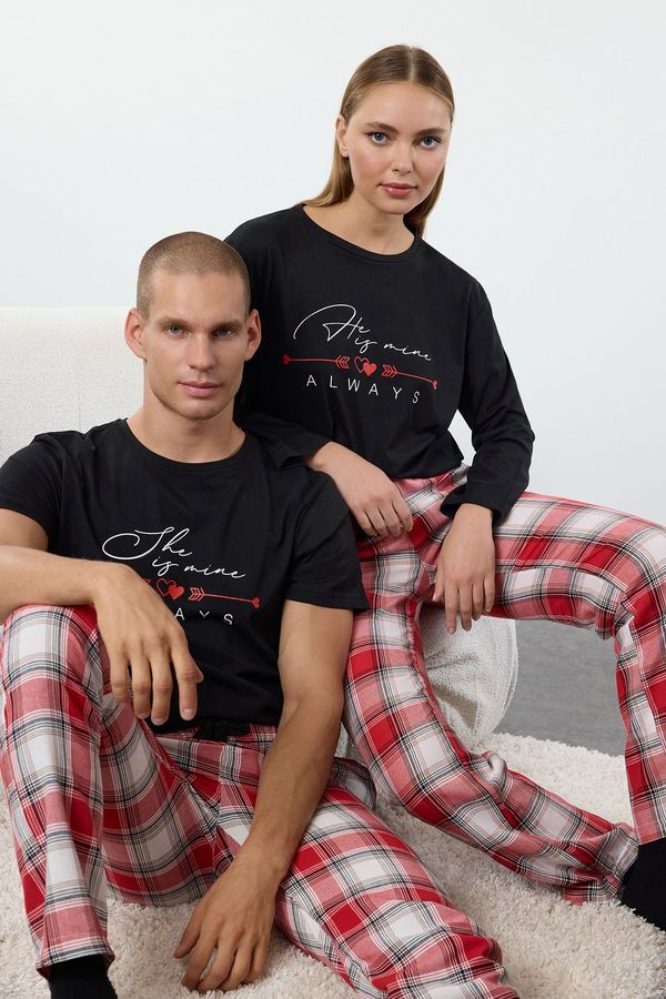 Trendyol Trendyol Women's Couple Black 100% Cotton Plaid Knitted Pajama Set with Slogan and Heart