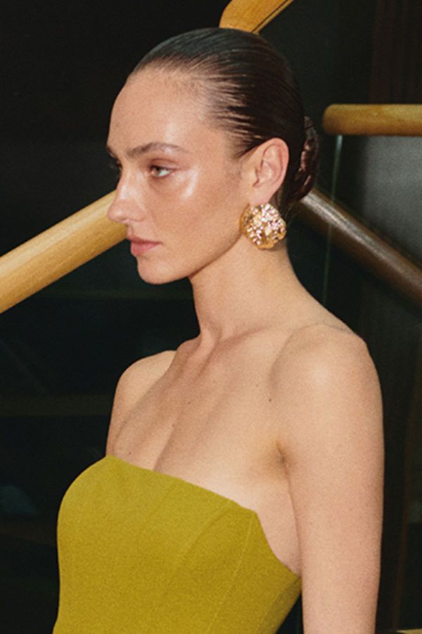 Trendyol Trendyol X Zeynep Tosun Gold Amorphous Earrings