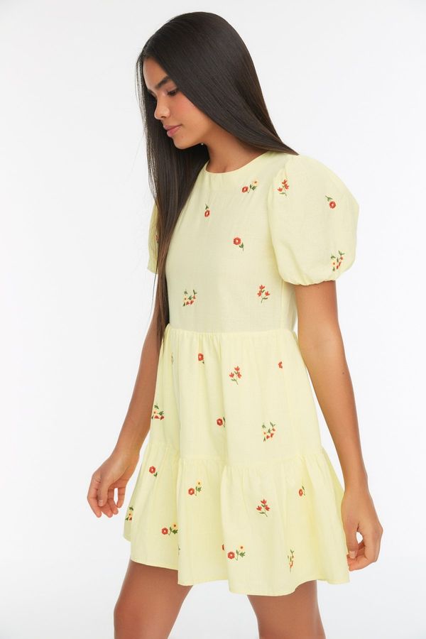 Trendyol Trendyol Yellow Embroidered Woven Woven Dress