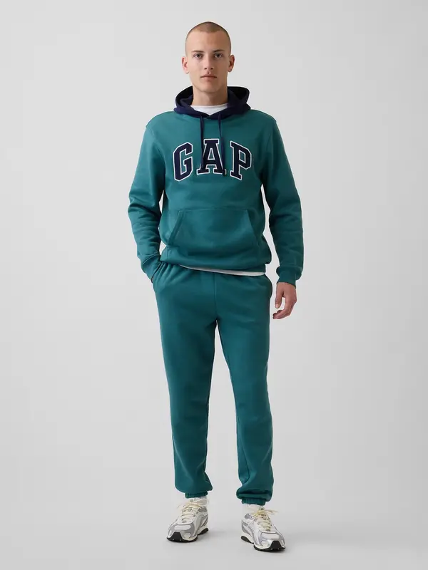 GAP Trenirke GAP z logotipom