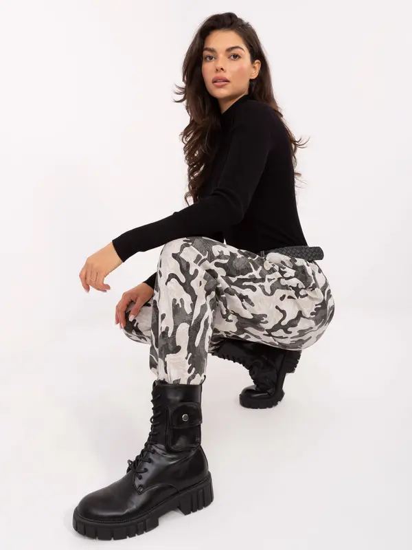 MODA ITALY Trousers-IT-SP-242975.84-light beige