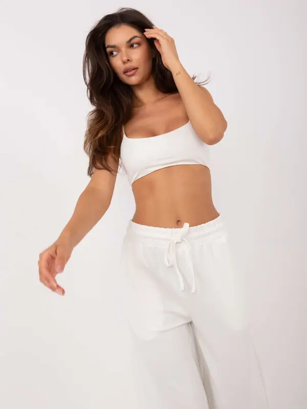 RELEVANCE Trousers-RV-DR-A611.52-ecru