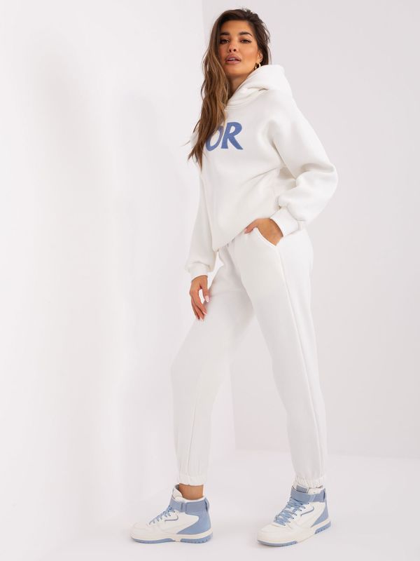 Fashionhunters Two-piece Ecru tracksuit with an inscription sweatshirt