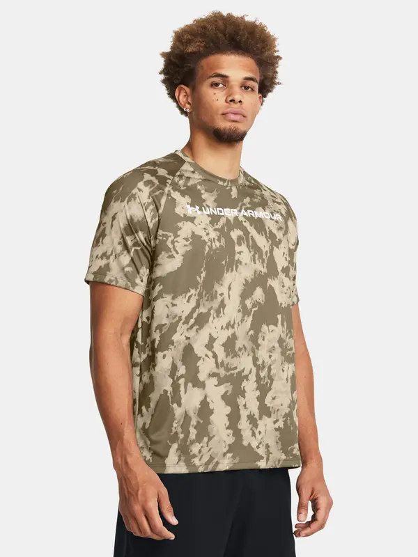 Under Armour Under Armour Men's T-shirt UA TECH ABC CAMO SS - Men's