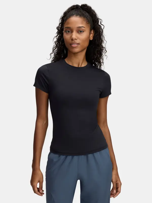 Under Armour Under Armour Meridian Core SS-BLK Women's T-Shirt - Women's