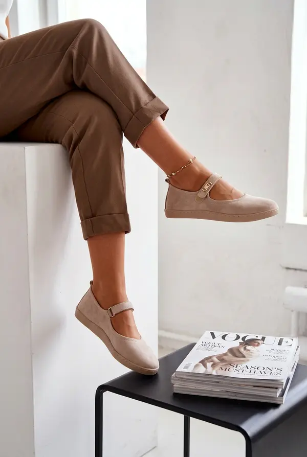 Zazoo Usnjene semiš balerinke s paščkom Zazoo