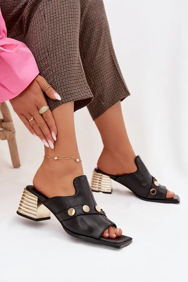 S. BARSKI Usnjeni sandali z okrasnim paščkom S. BARSKI