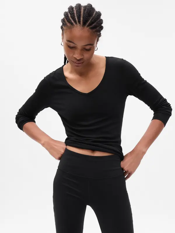 GAP V-neck T-shirt GapFit - Ladies