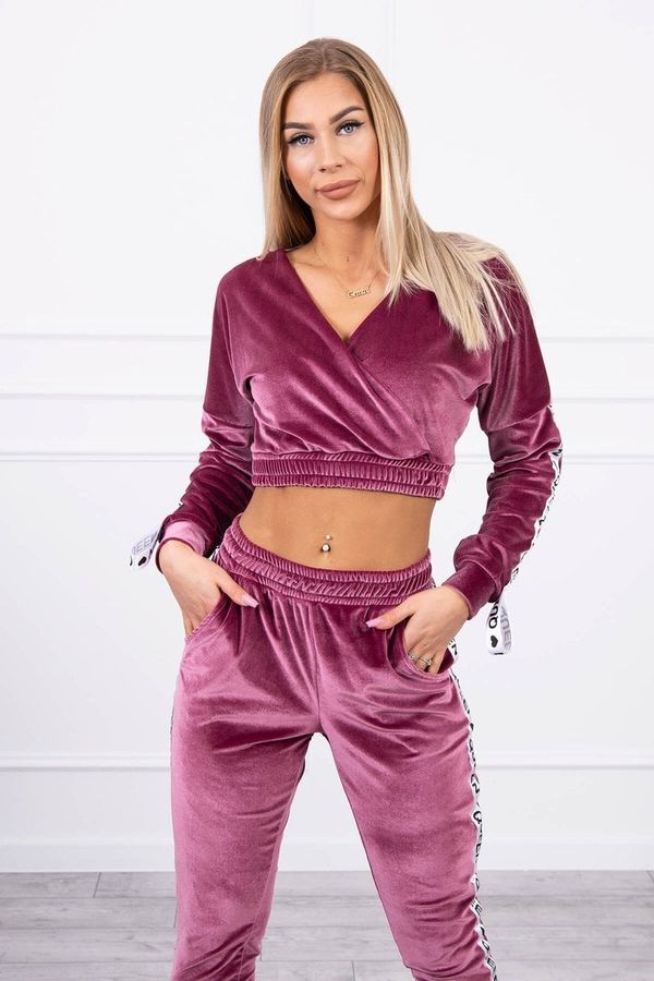 Kesi Velour set with Queen lettering dark pink