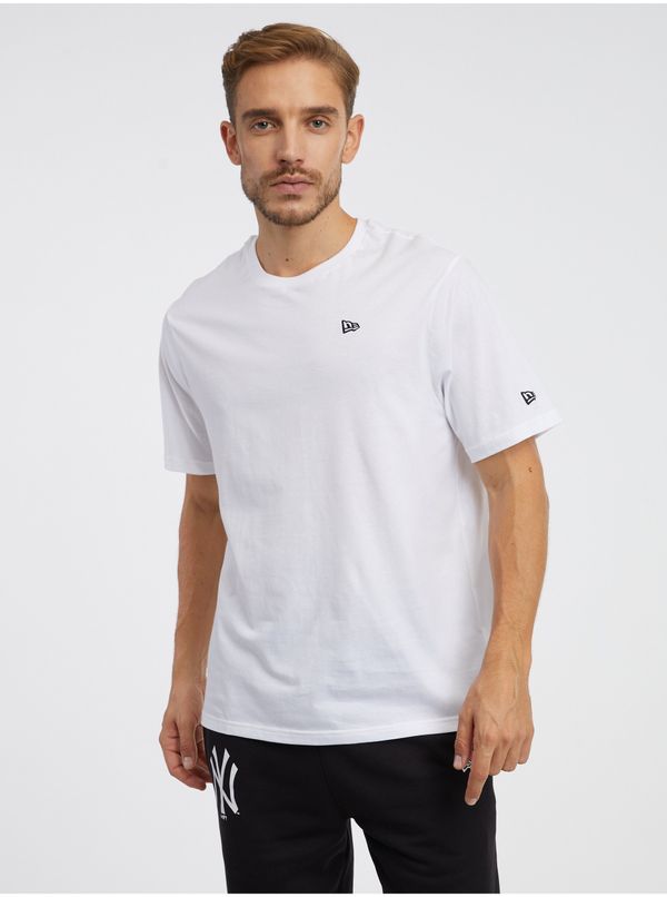 New Era White Men's T-Shirt New Era Essentials - Men