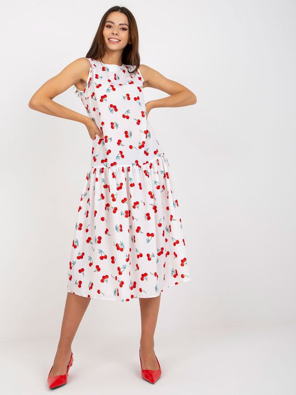 Fashionhunters White midi dress with Safia prints