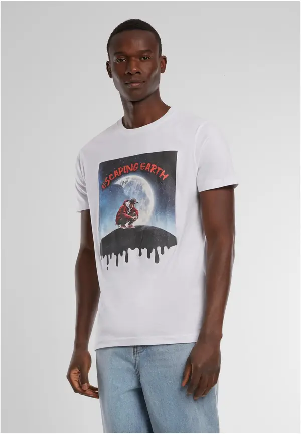 Mister Tee White T-shirt Escaping Earth