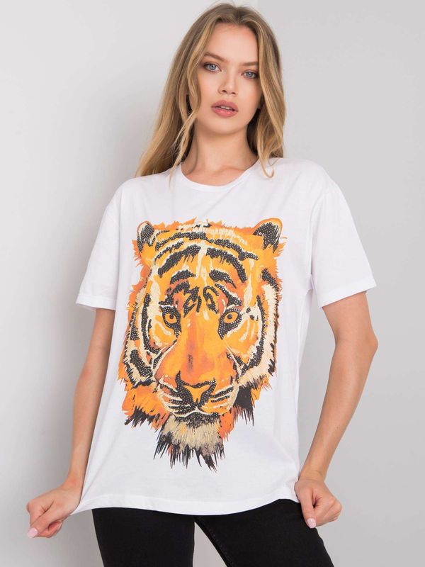Fashionhunters White T-shirt with print