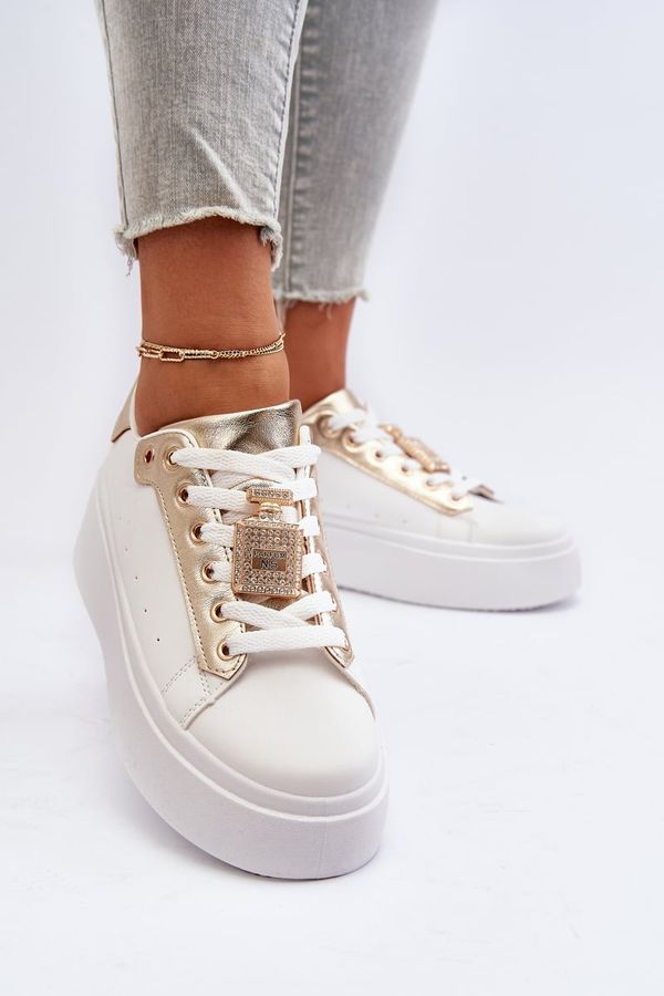 Kesi White women's sneakers with Celedria decoration