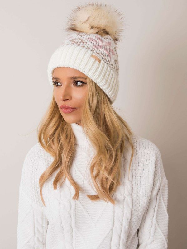 Fashionhunters Winter beanie RUE PARIS Ecru