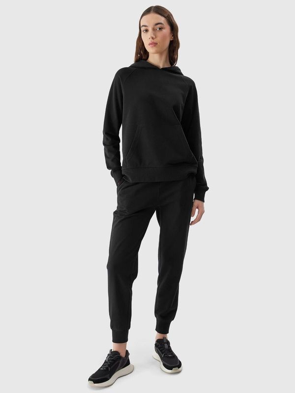 4F Women's 4F jogger sweatpants - black