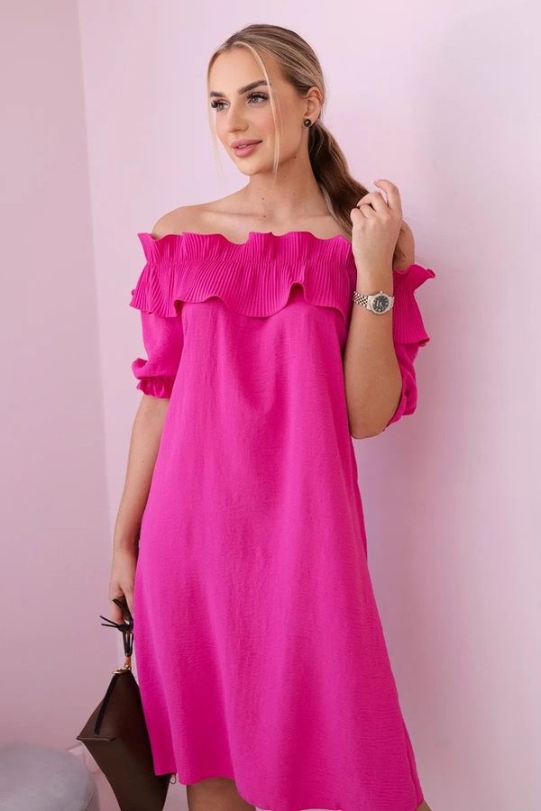 Kesi Women's dress with decorative ruffle - fuchsia