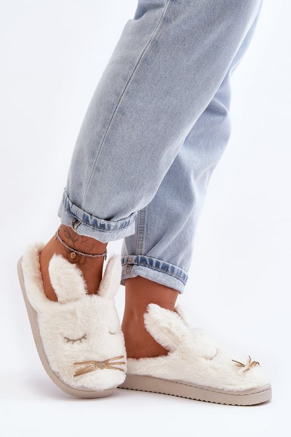Kesi Women's fur slippers with bunny, white Dolcevia